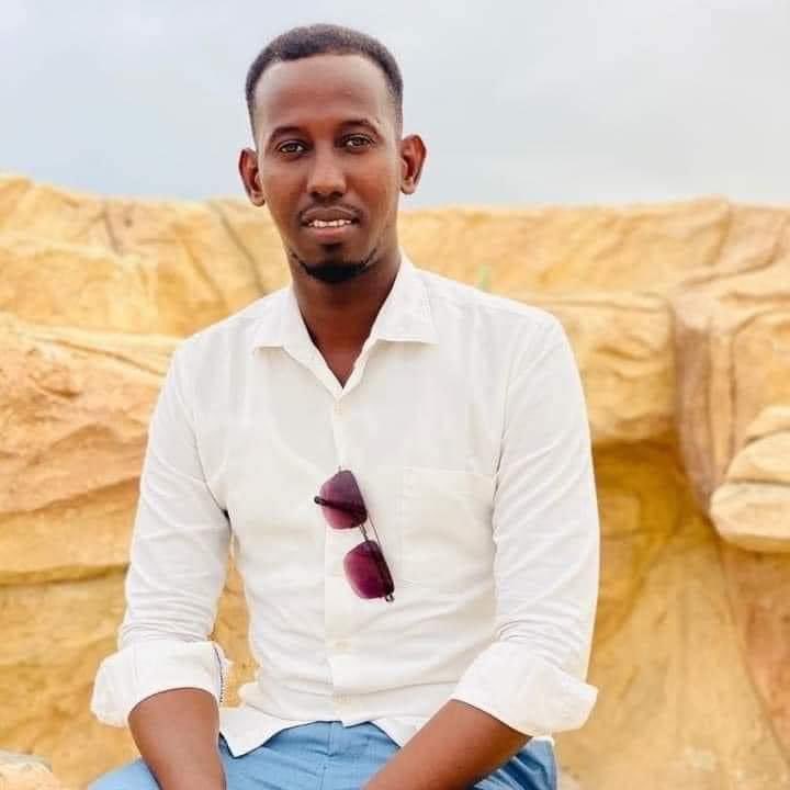Broadcast journalist murdered, 3 others wounded in twin car bombings in Mogadishu